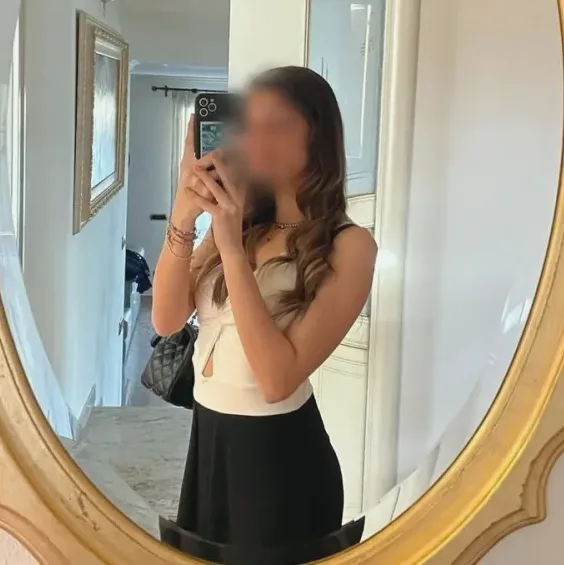 Laura, 19 años