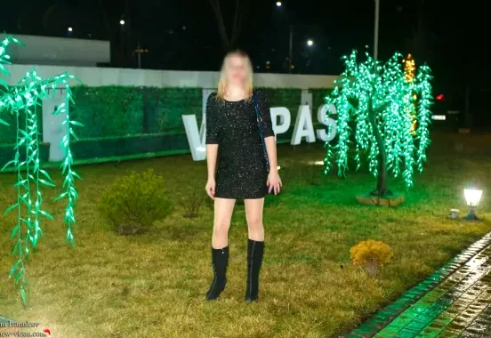 Mónica, 32 años